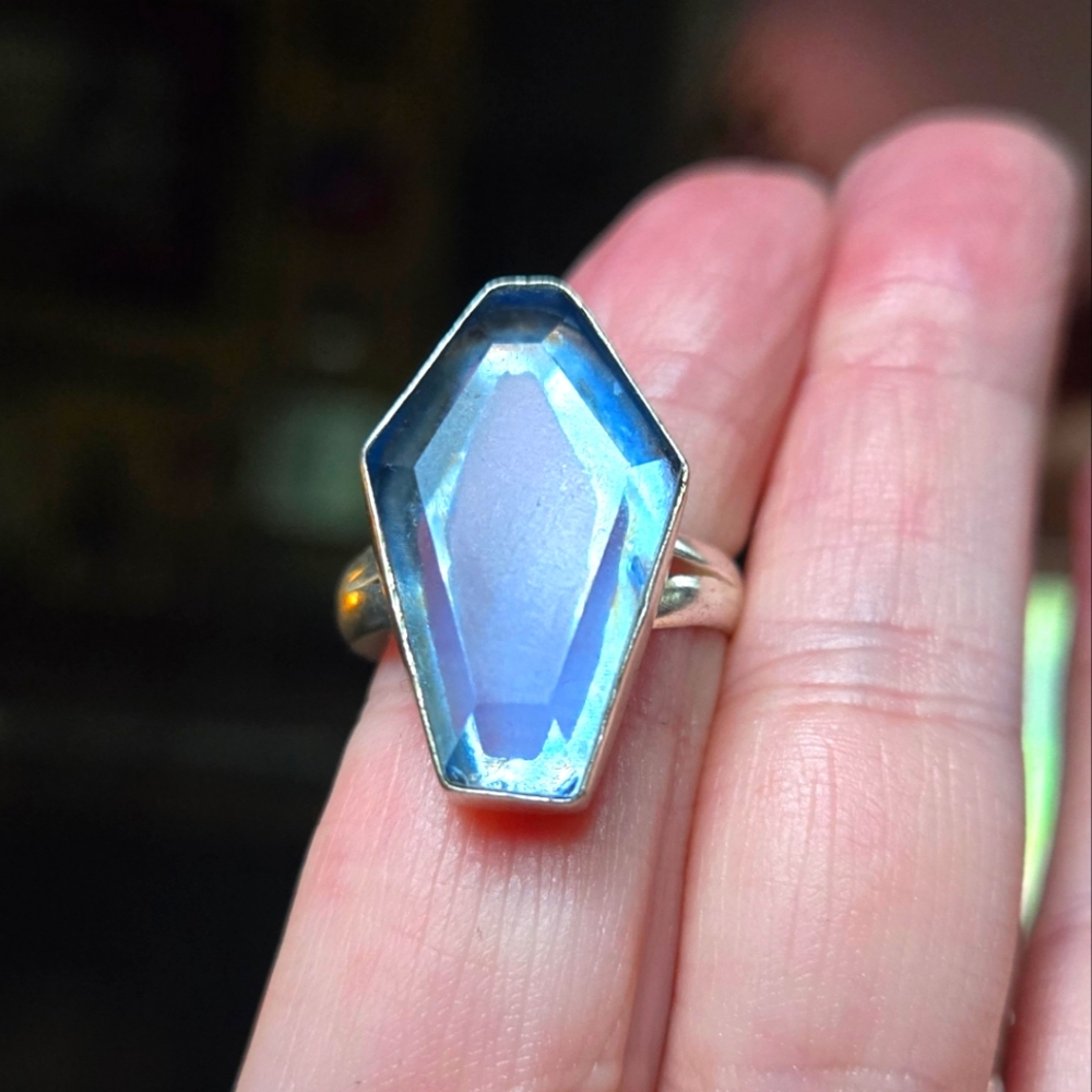HOST PICK! ππ Blue topaz Gemstone coffin sterling Ring sz9.5 - Picture 1 of 7